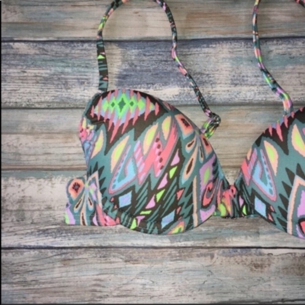 Xhilaration Green Push Up Bikini Top - Picture 4 of 6